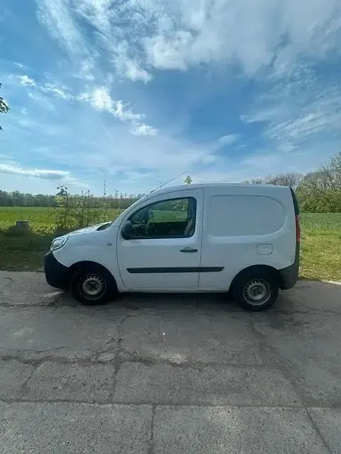 Gebraucht Renault Kangoo 75 PS (55 kW) 2017 Weiß Van / Kleinbus