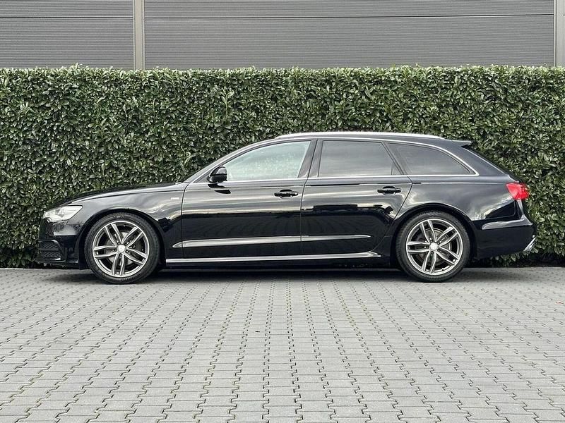 Gebraucht Audi A6 Sport 179 PS (131 kW) 2013 Schwarz Kombi