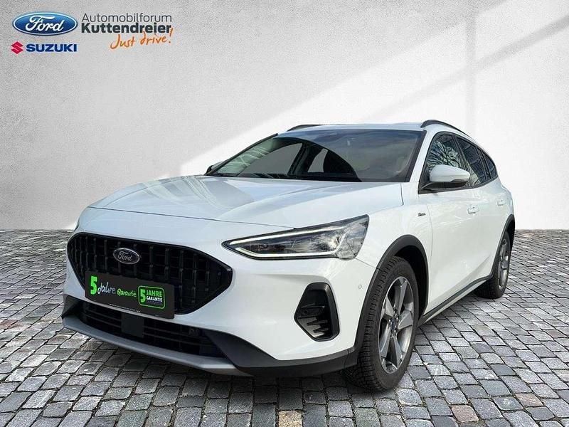 Gebraucht Ford Focus Active 125 PS (91 kW) 2023 Frostweiß Kombi