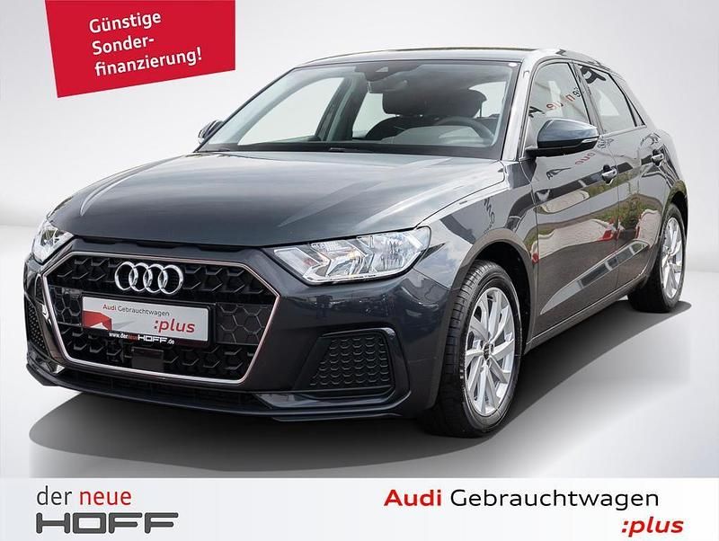 Manhattangrau metallic Gebraucht 2024 Audi A1 Sportback Advanced Kleinwagen | 20.975 € (Fairer Preis) - Bild 1/4