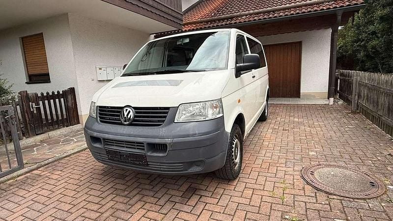 Gebraucht VW Transporter 131 PS (96 kW) 2004 Grauweiß r9002 Van