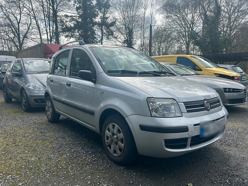 Gebraucht Fiat Panda 60 PS (44 kW) 2009 Silber Kleinwagen