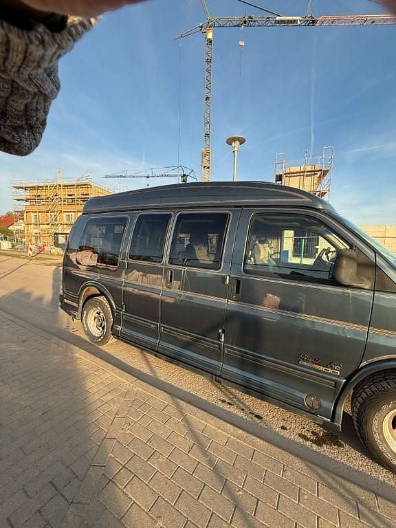 Gebraucht GMC Vandura 300 PS (220 kW) 1999 Grün Van