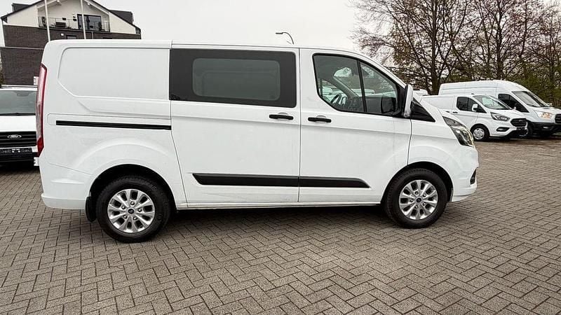 Gebraucht Ford Transit Custom Trend 131 PS (96 kW) 2020 Weiß Van / Kleinbus
