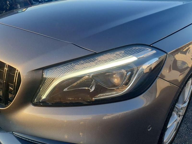 Gebraucht Mercedes A220 AMG 184 PS (135 kW) 2016 Mountaingrau  met. (metallic) Limousine