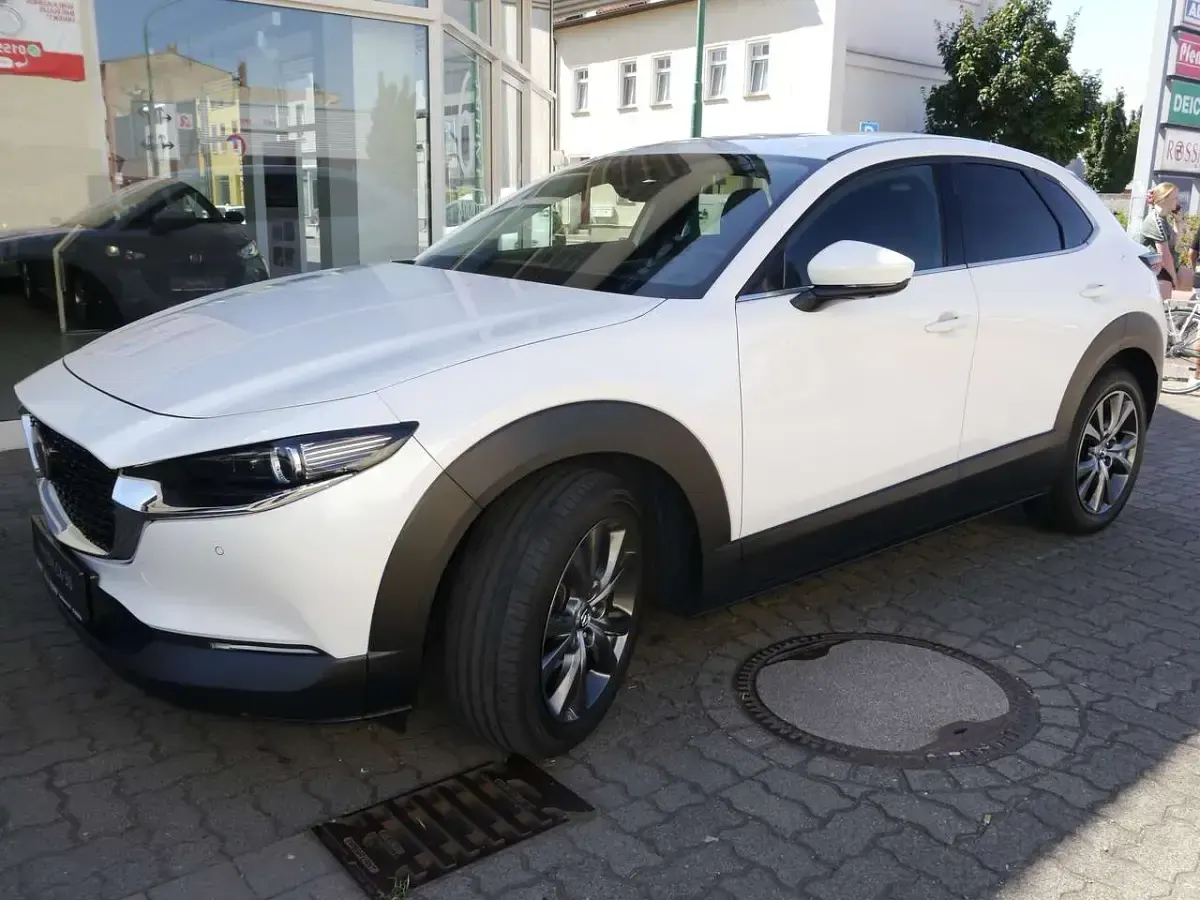 Gebraucht Mazda CX-30 Selection 186 PS (136 kW) 2023 Snowflake white 25d SUV