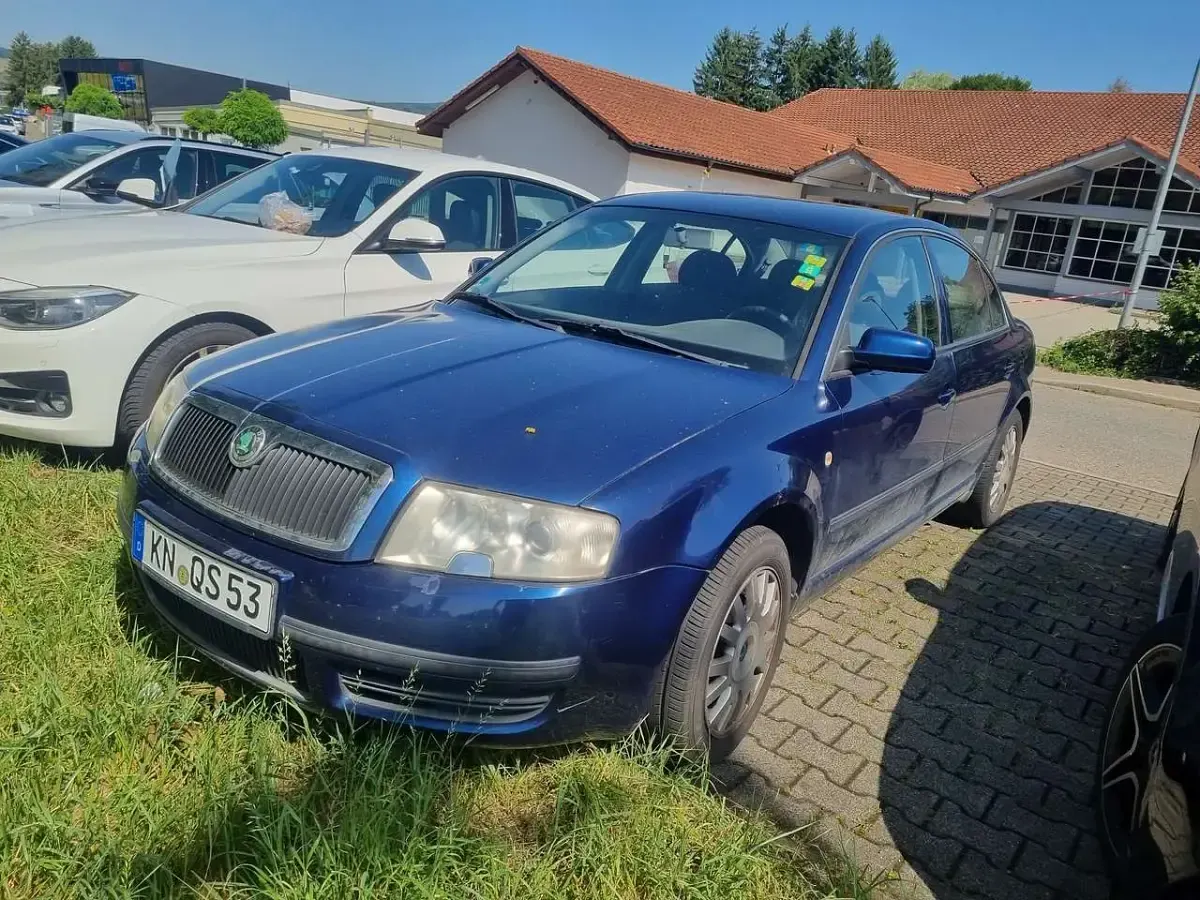 Gebraucht Skoda Superb Classic 140 PS (102 kW) 2005 Blau Limousine