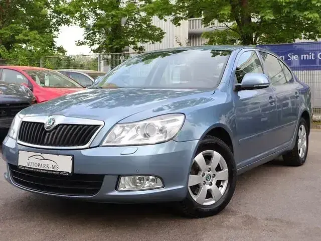 Occasion Skoda Octavia Elegance 105 ch (77 kW) 2011 Berline