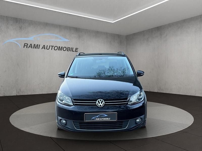 Gebraucht VW Touran 105 PS (77 kW) 2012 Schwarz Van / Kleinbus
