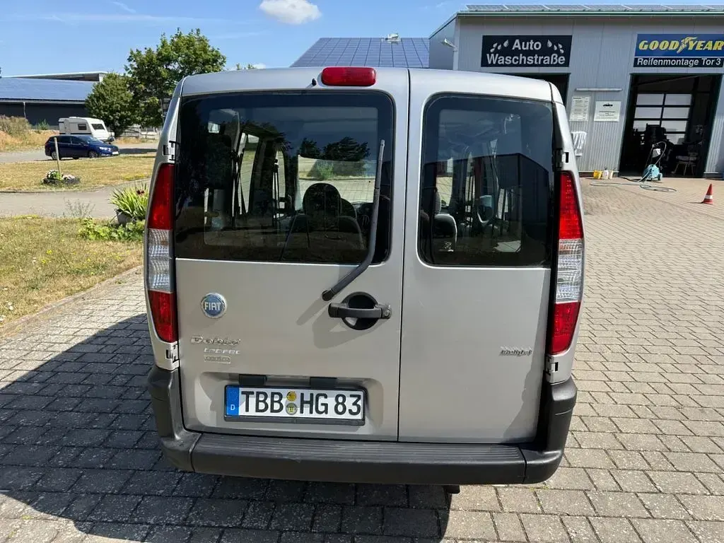Gebraucht Fiat Doblò 69 PS (50 kW) 2004 Grau Van / Kleinbus