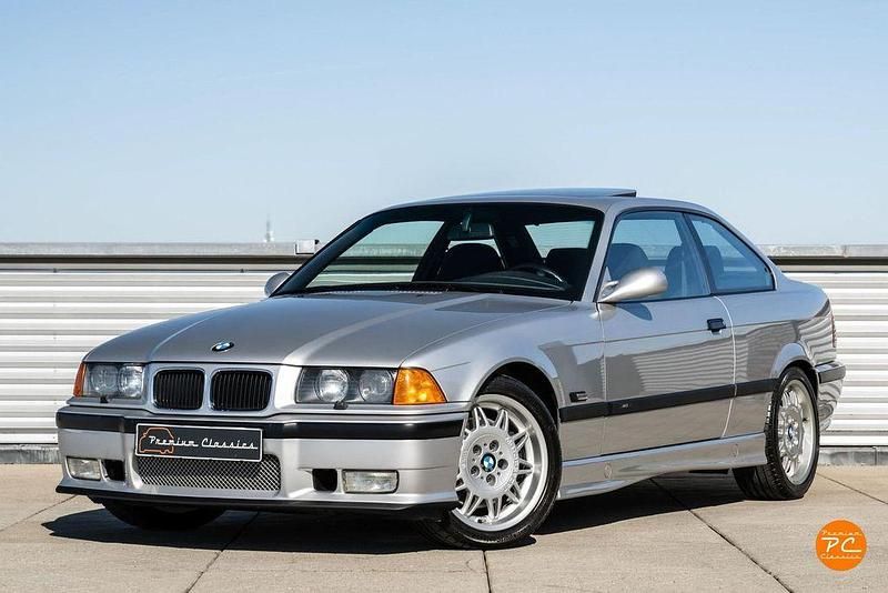 Second-hand BMW M3 286 CP (210 kW) 1993 Argintiu Coupe