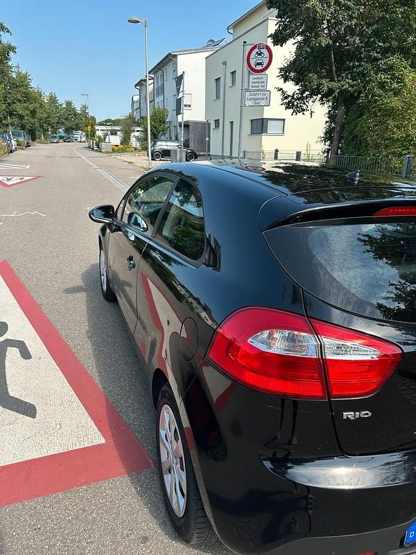 Gebraucht Kia Rio 2014 Schwarz