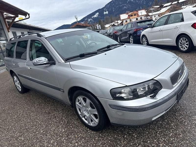 Gebraucht Volvo V70 163 PS (119 kW) 2003 Silber Kombi