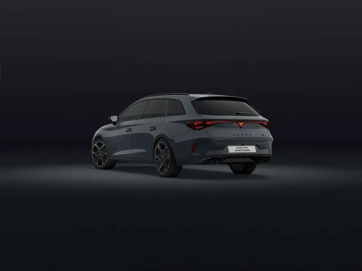 Neu Cupra Leon VZ 333 PS (244 kW) 2026 Fiord blau/blau Kombi