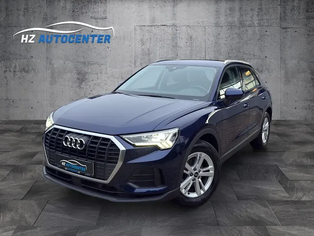 Gebraucht Audi Q3 Ambiente 150 PS (110 kW) 2023 Blau SUV