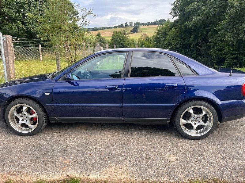 Gebraucht Audi A4 150 PS (110 kW) 2000 Blau Limousine
