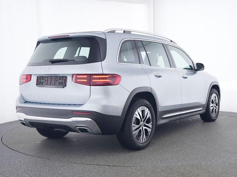Gebraucht Mercedes GLB220 Progressive 190 PS (139 kW) 2025 Hightechsilber (metallic) SUV