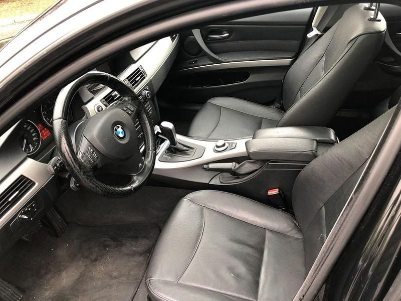 Gebraucht BMW 325 Performance 218 PS (160 kW) 2007 Schwarz Limousine