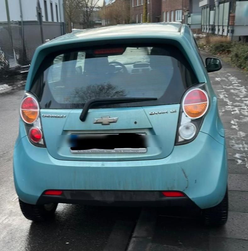 Gebraucht Chevrolet Spark 68 PS (50 kW) 2010 Grün Kleinwagen