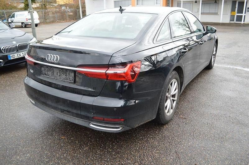 Gebraucht Audi A6 Basis 204 PS (150 kW) 2021 Schwarz Limousine