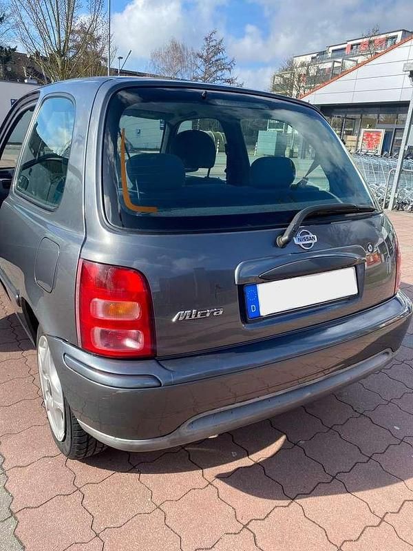 Gebraucht Nissan Micra Comfort 60 PS (44 kW) 2002 Grau Kleinwagen