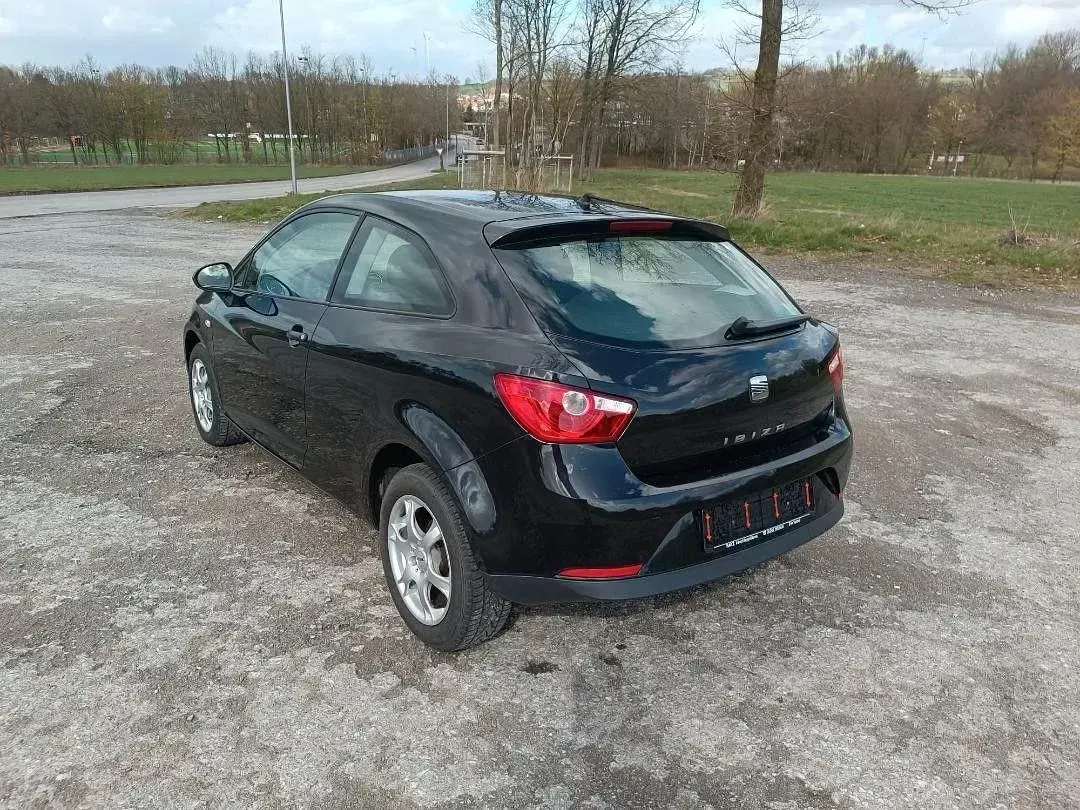 Second-hand Seat Ibiza SC Reference 69 CP (50 kW) 2009 Negru Hatchback