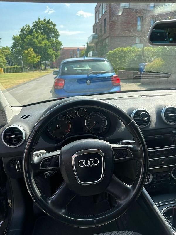 Second-hand Audi A3 125 CP (91 kW) 2012 Negru Hatchback