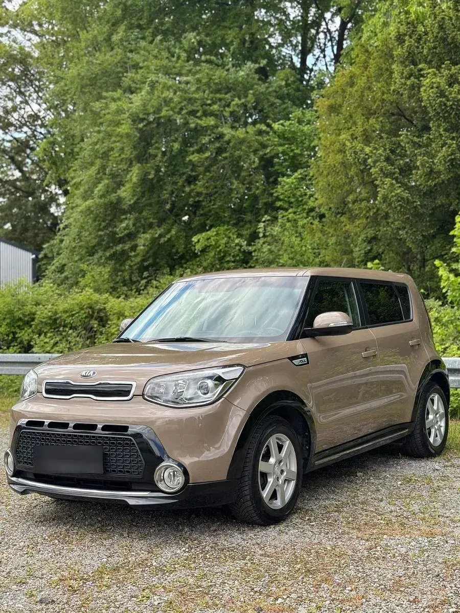 Gebraucht Kia Soul DREAM-TEAM Edition 128 PS (94 kW) 2015 Braun SUV