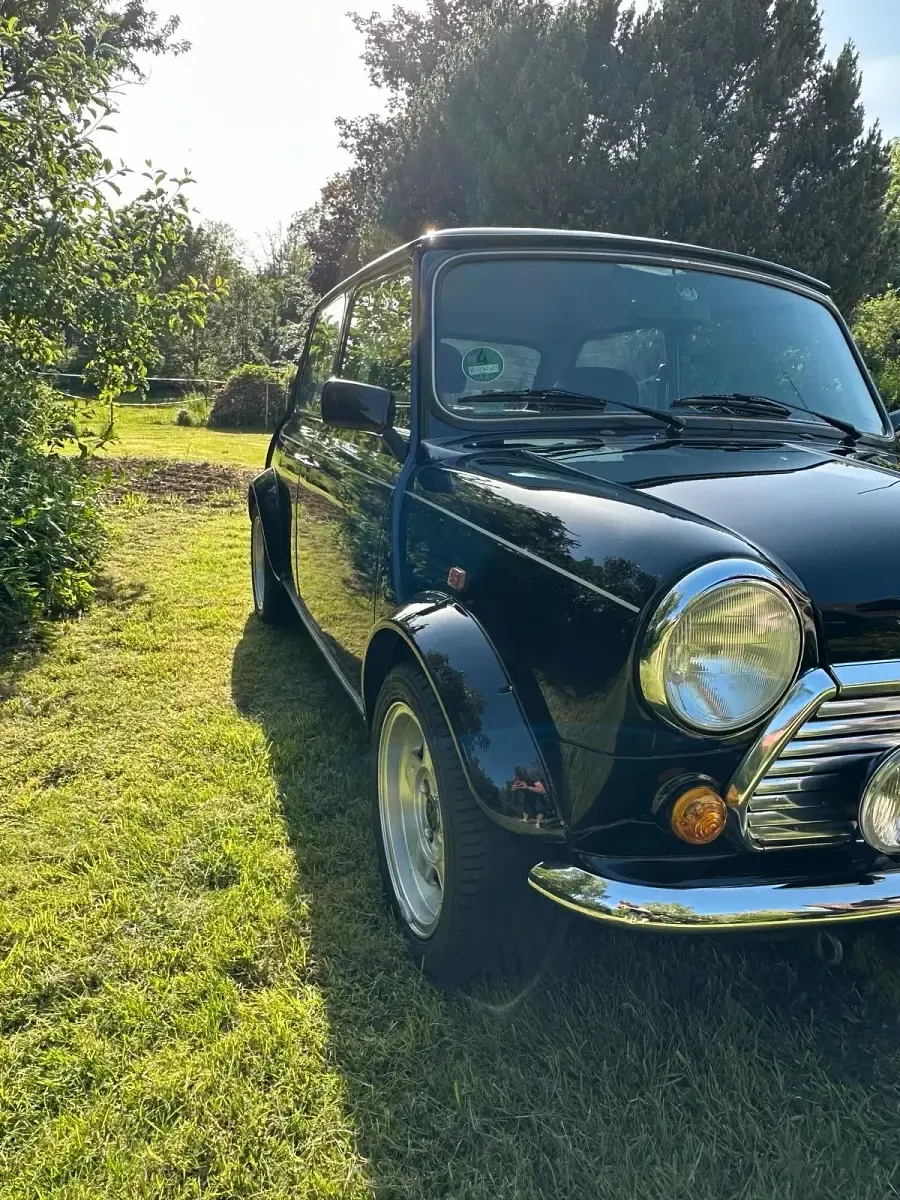 Gebraucht Mini Cooper 70 PS (51 kW) 1993 Schwarz Kleinwagen