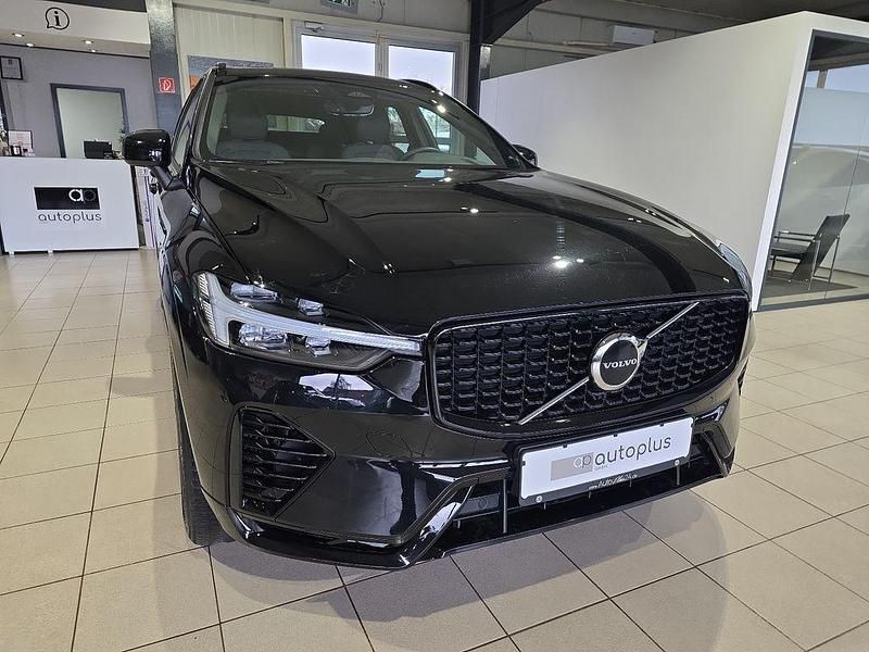 Gebraucht Volvo XC60 Plus 398 PS (292 kW) 2022 Onyx black SUV