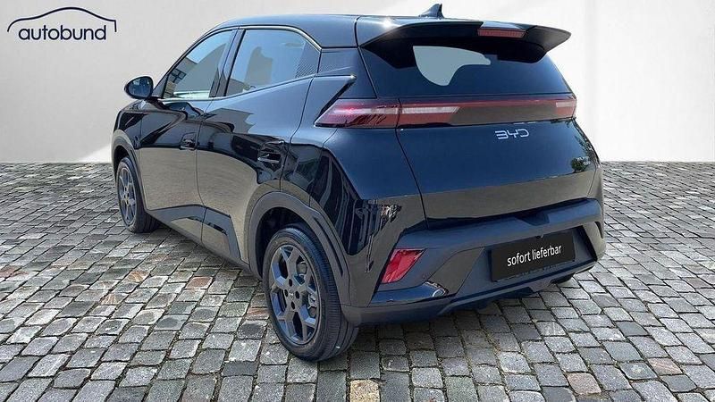 Neu BYD Dolphin Surf Boost 64 kW (88 PS) 2025 Schwarz / polar night black Kleinwagen