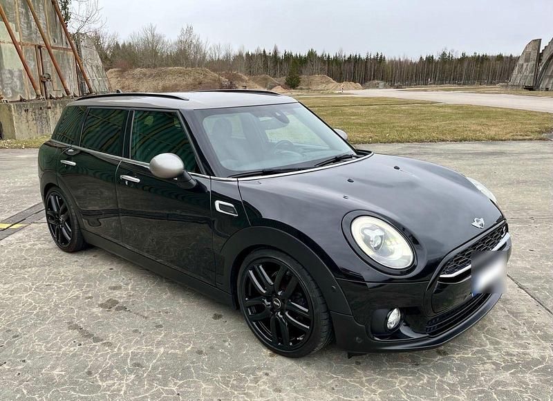 Gebraucht Mini Cooper D Clubman 150 PS (110 kW) 2016 Schwarz Kombi