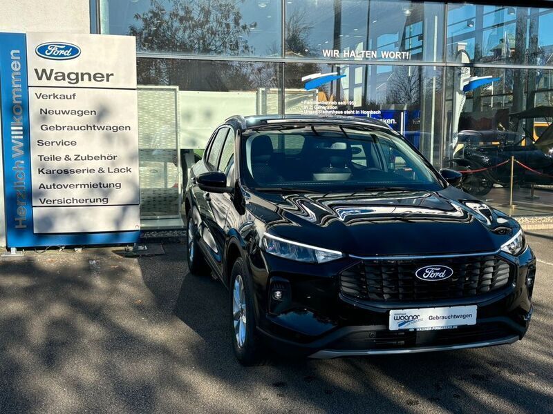 Gebraucht Ford Kuga Titanium 152 PS (111 kW) 2024 Schwarz SUV