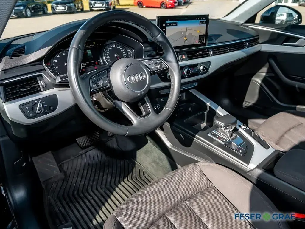 Gebraucht Audi A4 Business 150 PS (110 kW) 2022 Schwarz Kombi