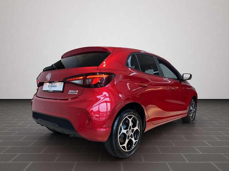 Gebraucht MG MG3 Luxury 194 PS (142 kW) 2026 Diamond red Kleinwagen