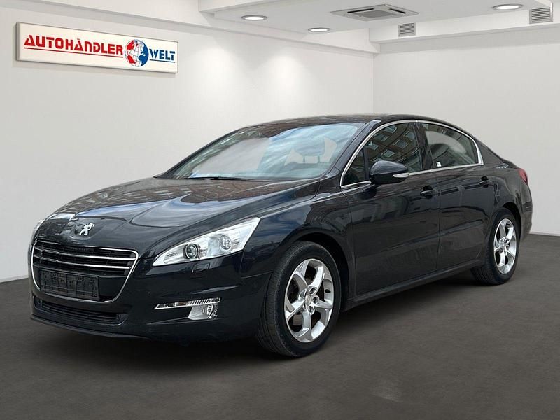 Grau Gebraucht 2011 Peugeot 508 Limousine | 2.499 € (Superpreis) - Bild 1/3
