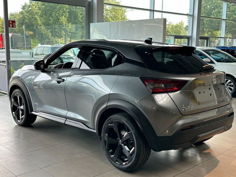 Gebraucht Nissan Juke Tekna 143 PS (105 kW) 2024 Grau met. SUV