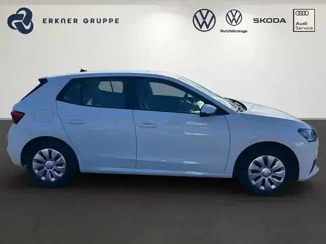 Gebraucht Skoda Fabia Active 65 PS (47 kW) 2022 Candyweiß Limousine
