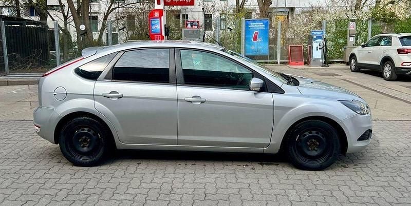 Gebraucht Ford Focus Sport 101 PS (74 kW) 2008 Silber Limousine