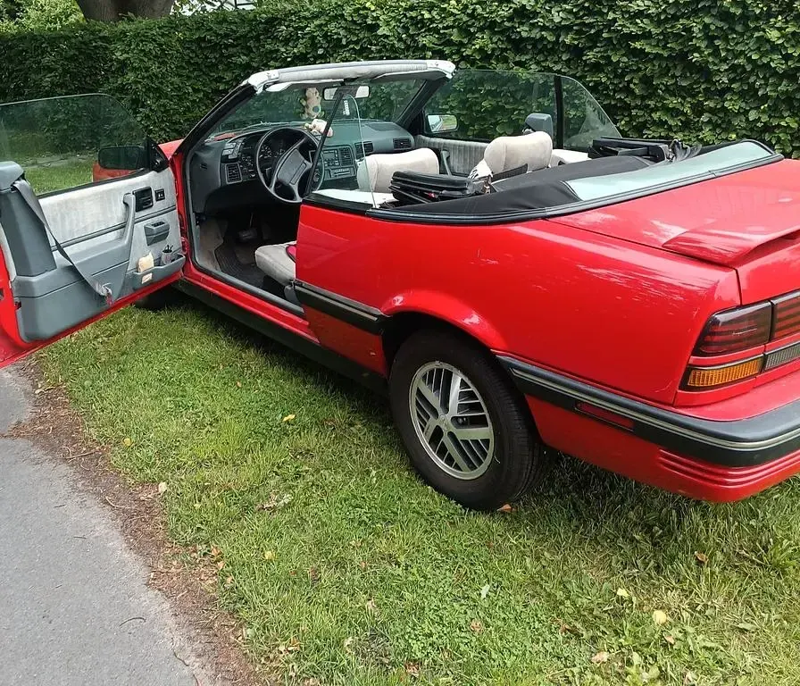 Gebraucht Pontiac Sunbird 177 PS (130 kW) 1990 Rot Cabrio