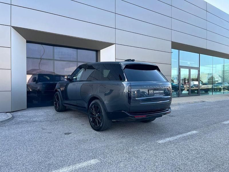 Gebraucht Land Rover Range Rover HSE 360 PS (264 kW) 2025 Grau SUV