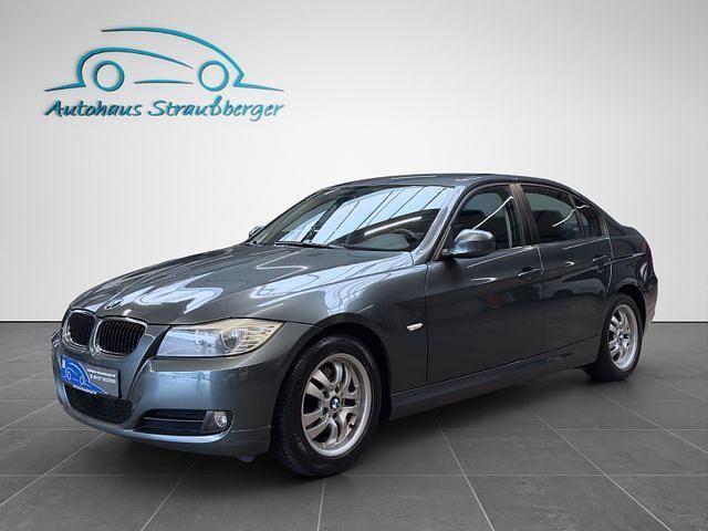 Gebraucht BMW 318 143 PS (105 kW) 2008 Grün Limousine