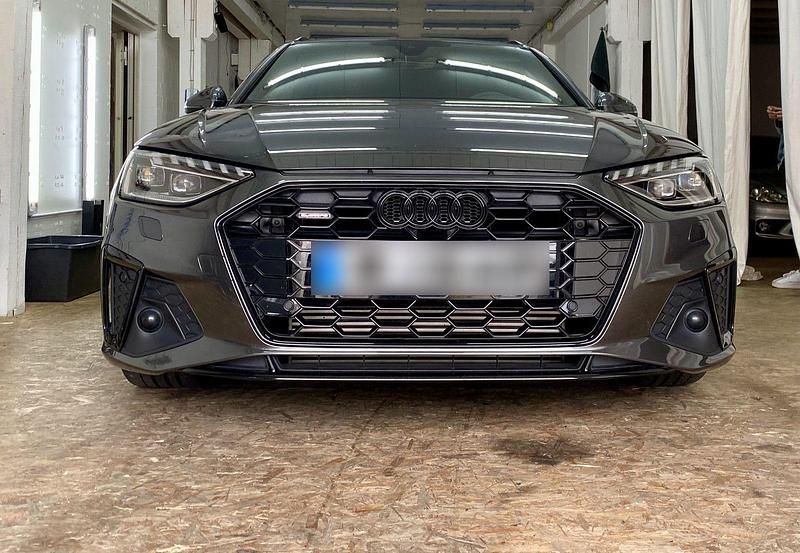 Gebraucht Audi A4 S-Line 245 PS (180 kW) 2020 Grau Kombi