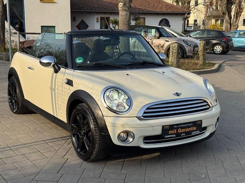 Gebraucht Mini Cooper Cabriolet 120 PS (88 kW) 2009 Weiß Cabrio