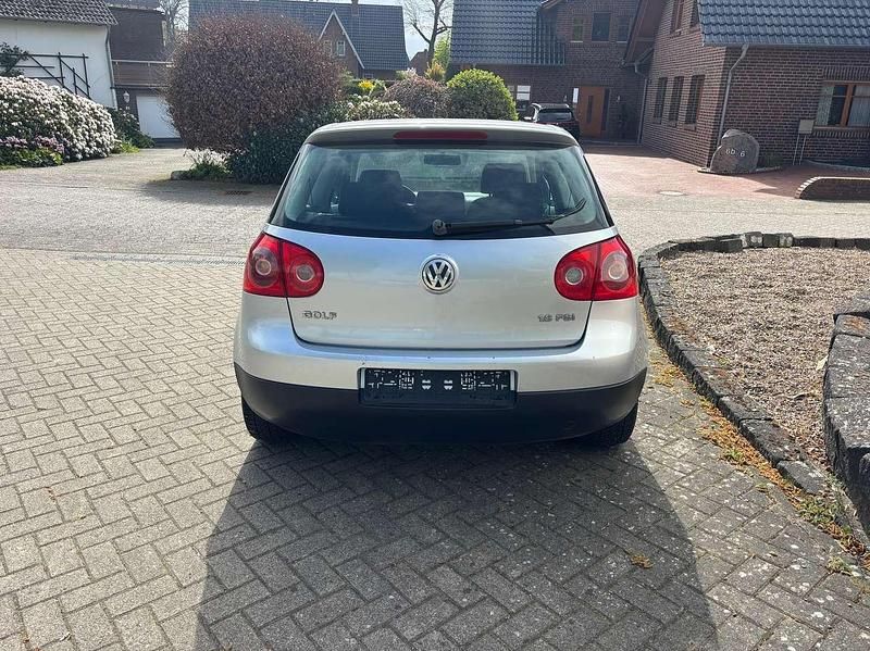 Gebraucht VW Golf IV Sportline 116 PS (85 kW) 2004 Reflexsilber metallic Kleinwagen