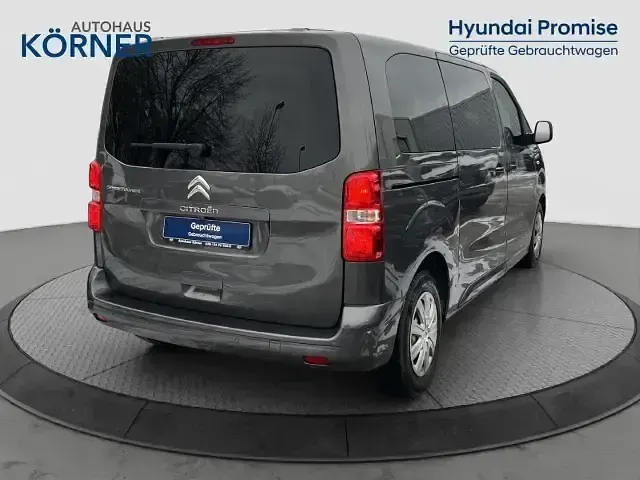 Używany Citroën Spacetourer 144 KM (105 kW) 2021 Szary Minivan