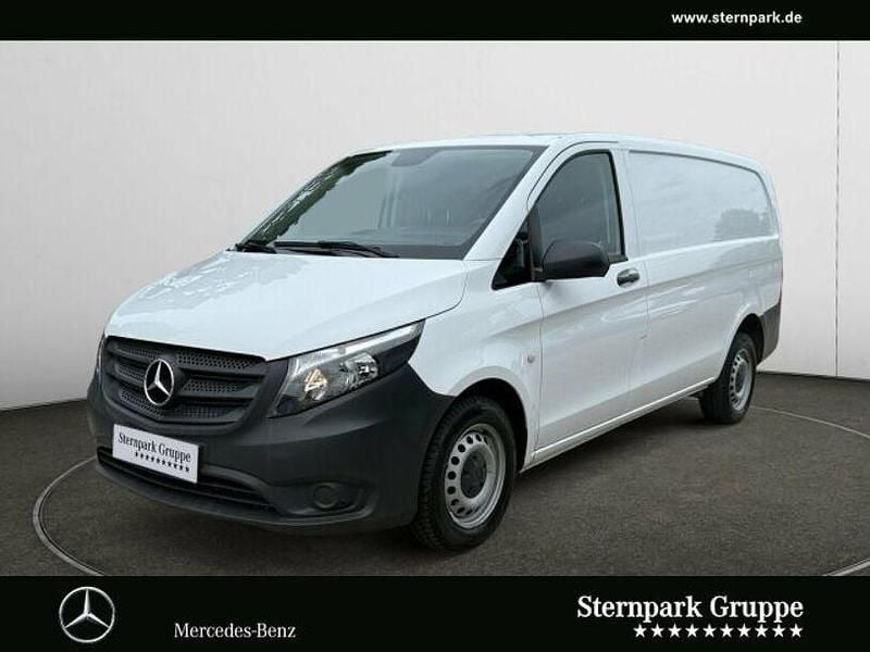 Weiss Gebraucht 2021 Mercedes Vito Van | 16.660 € (Superpreis) - Bild 1/4