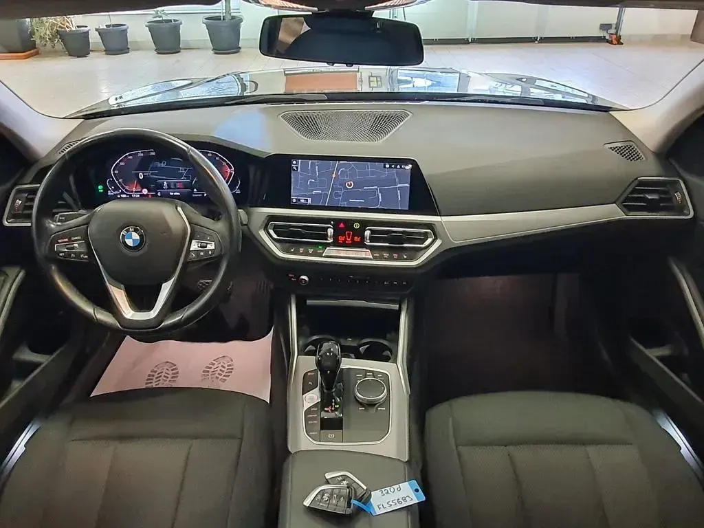 Gebraucht BMW 320 Advantage 190 PS (139 kW) 2022 Grau Limousine