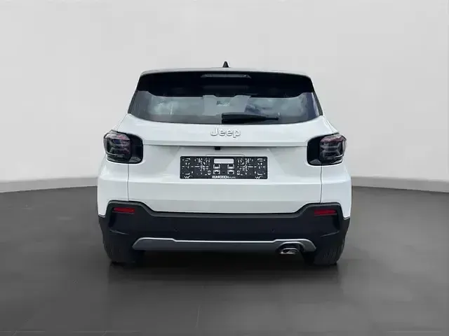 Gebraucht Jeep Avenger Altitude 101 PS (74 kW) 2024 Andere SUV