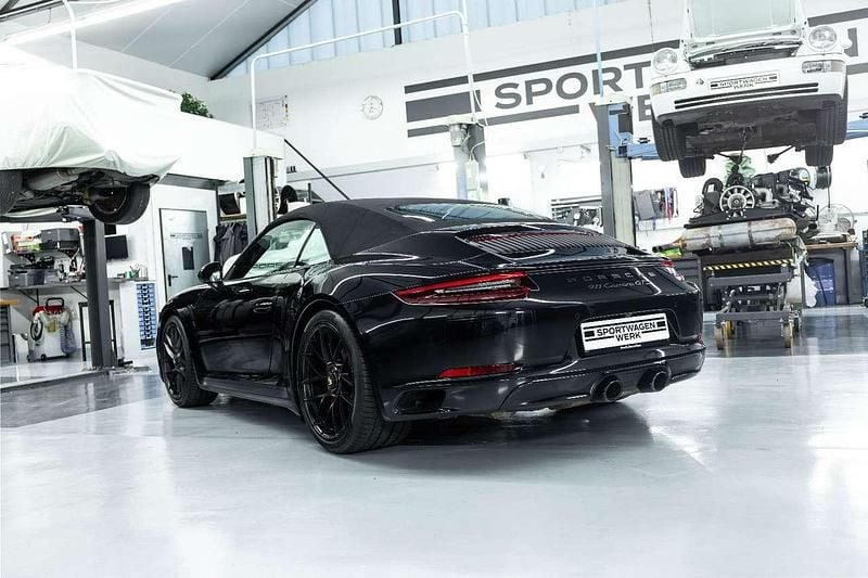Gebraucht Porsche 911 Carrera Cabriolet 450 PS (330 kW) 2017 Tiefschwarz Cabrio